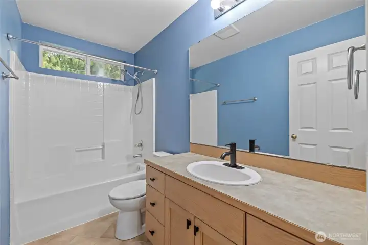 Upstairs shared bath