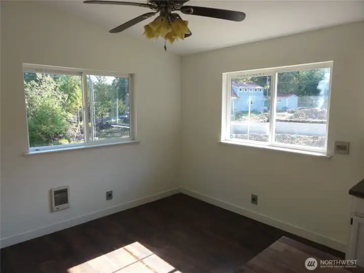 Eating area off the kitchen.