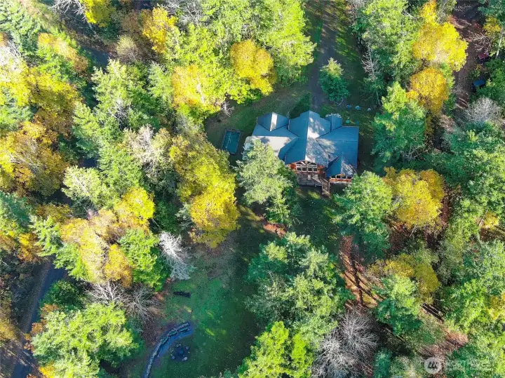 Aerial of 140 Gybe Ho Rd.