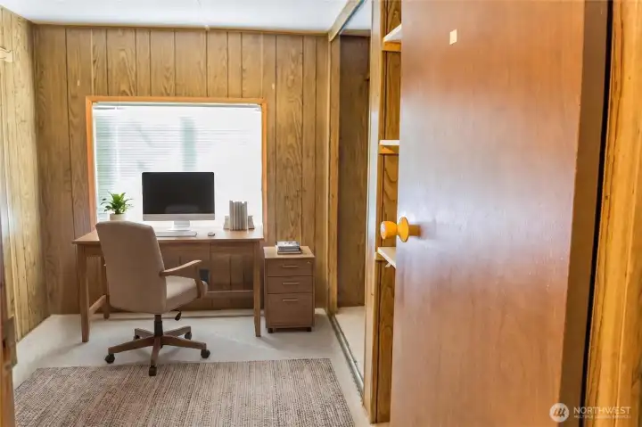 Virtual 2nd Bedroom or Office space.