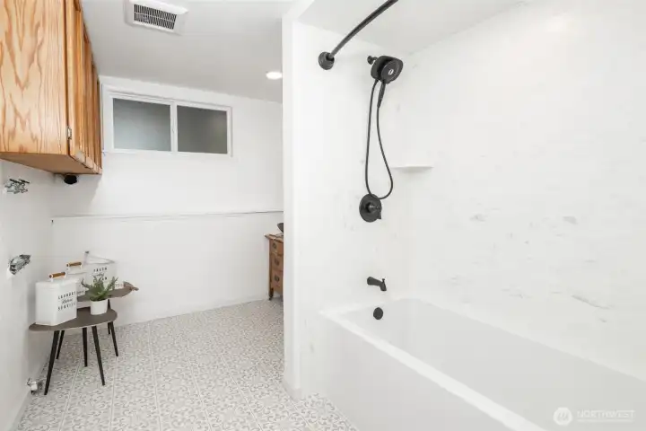 Lower Level Full Bath