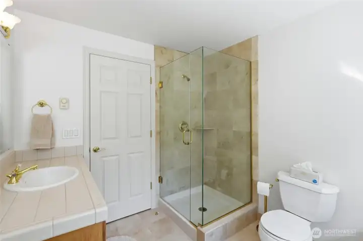 Full bathroom