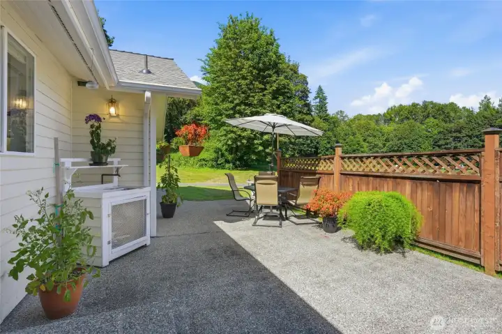 Private patio with BBQ hook-ups.