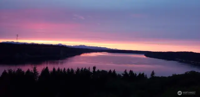 Brilliant skies are guaranteed when you face west.