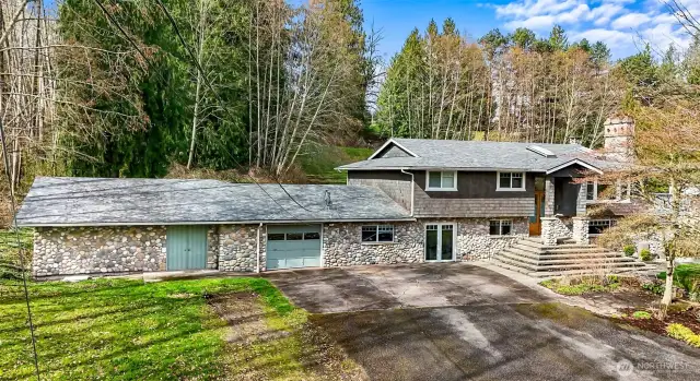 Dutch Hill~Grand & Glorious Can Come True~Everything from School District to RV Parking~All Boxes Checked~Come Take a Look~Dreams Come True~