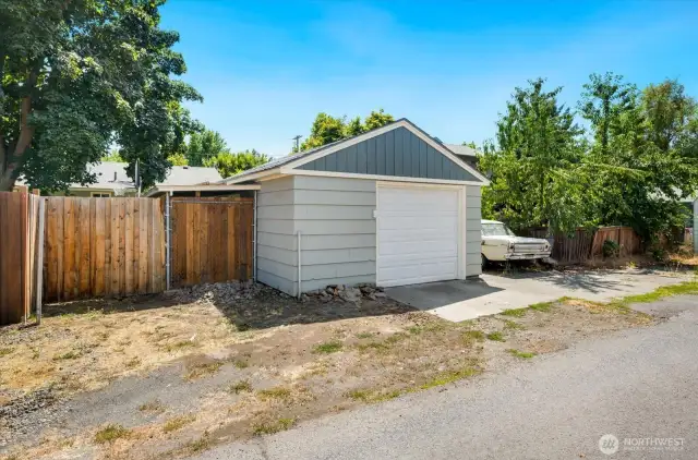 Alley access with extra parking and garage vehicle access