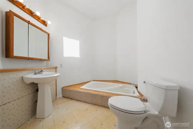 Primary Ensuite