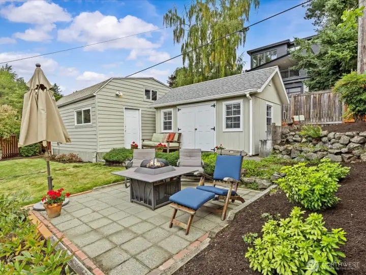 Private garden to enjoy year-round.
