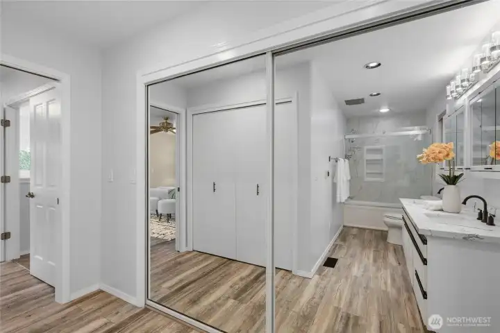 Extra-large mirrors and smart storage keep everything accessible.