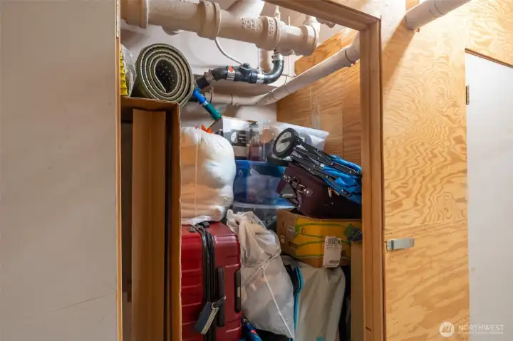 Got stuff? Lots of stuff? Store it inside your own storage unt.