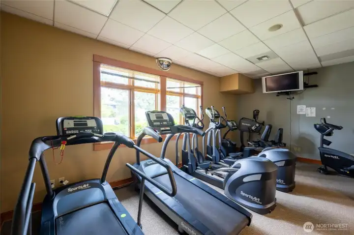 Gym facilities included in the HOA!