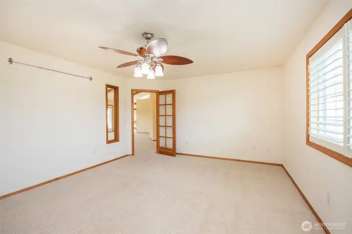 Dedicated Office/Flex room