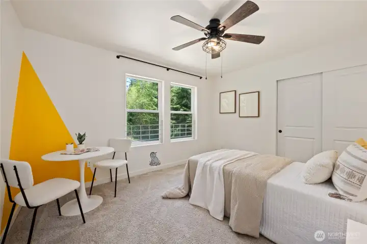2nd bedroom