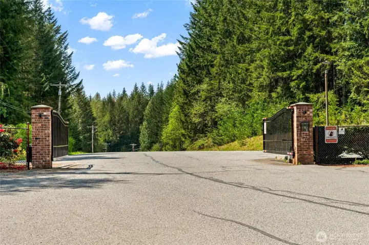 Pilchuck East A secure Gated Community. Keep an eye our for the deer that you will see grazing on your way to the home. Nature truly is at your doorstep.