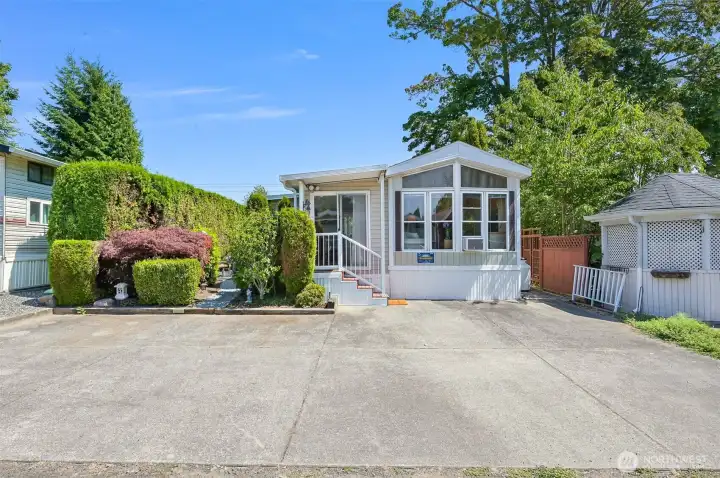 Schedule a showing today!