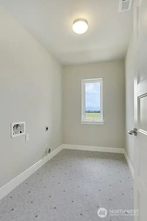 This is a general representation of floor plan and may vary from actual home constructed. Features in photos, upgrades, elevation, materials, dimensions and layout all subject to change without notice.