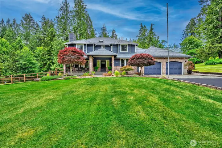 Life time metal roof, fully fenced back yard on a spacious usable flat lot. Over sized 640 sq ft garage with generator hook up and a negotiable generator.