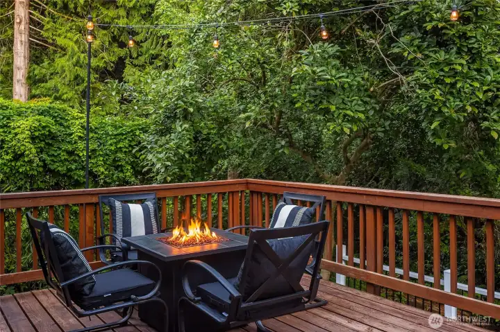 After meals, enjoy the firepit for conversation or winding down. This calm, inviting home is made to be a respite.