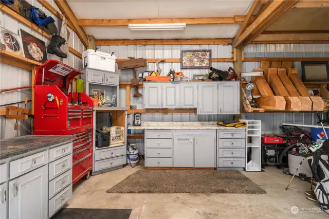 Built in cabinets for all your tools.