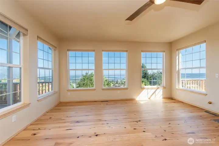 Views from every window!