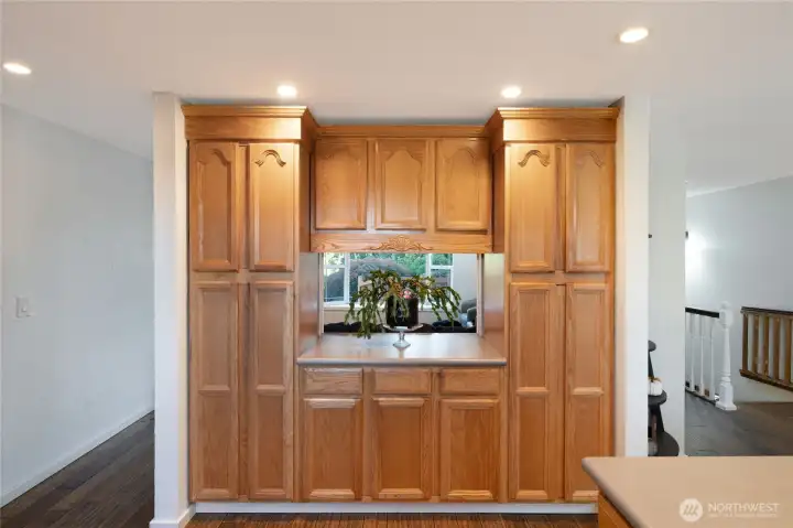 Tons of kitchen storage