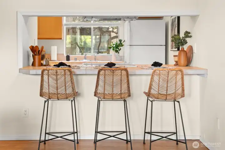 charming breakfast bar