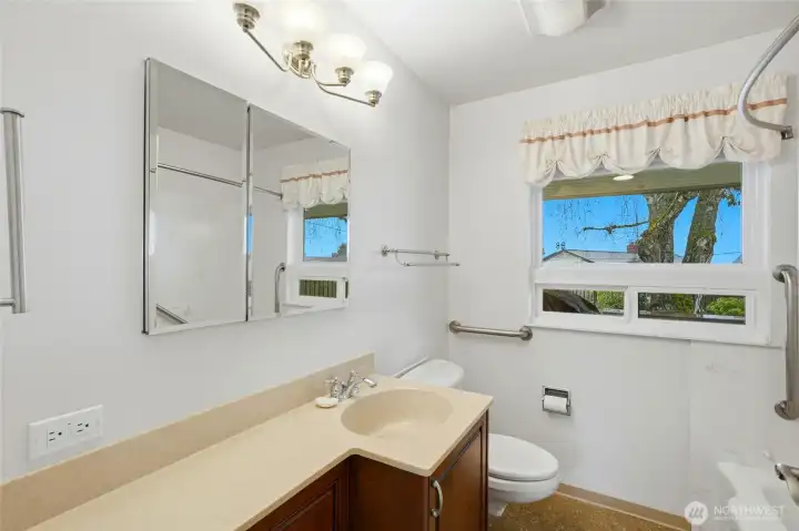 Main floor full bathroom.  This serves the second bedroom and guests.