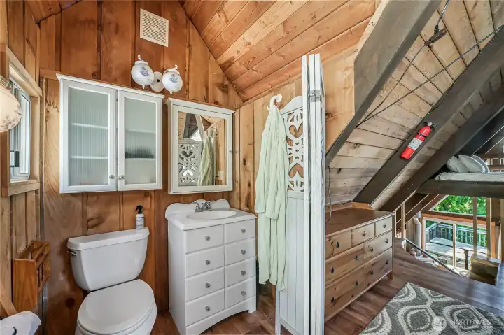 Convenience in Loft space!