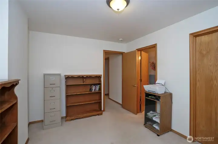 Adjoining 3rd Bedroom