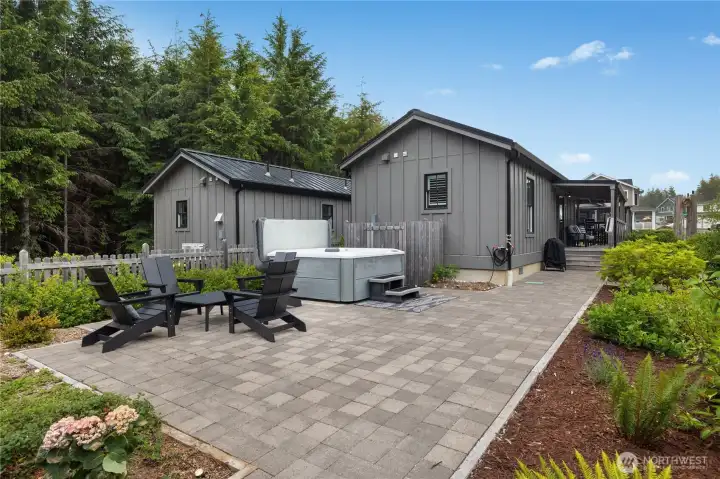 Plenty of room to spread out on the patio