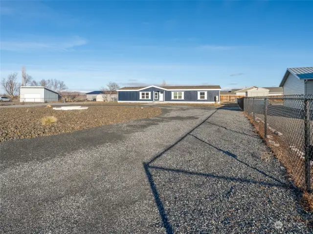 Huge driveway with RV parking.