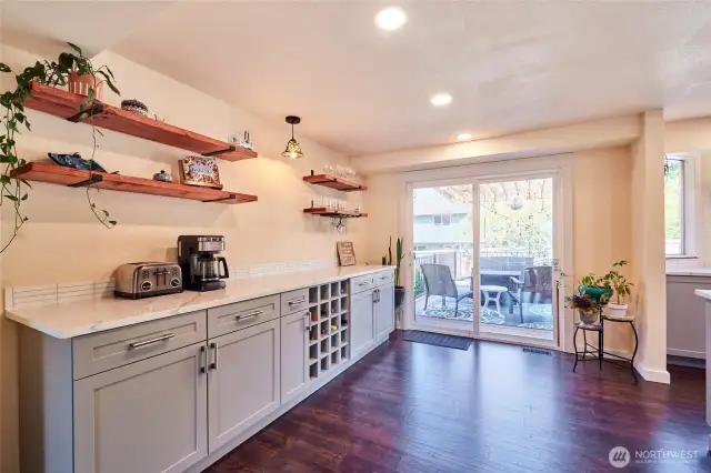 Kitchen Bar