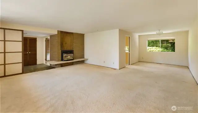 Living/Dining Rooms