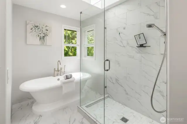 Luxurious soaking tub melts away any stress!