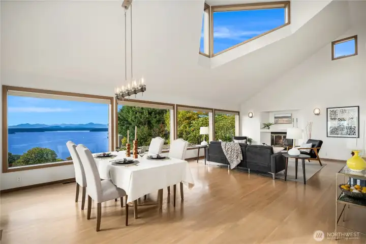 Open area is great for entertaining.