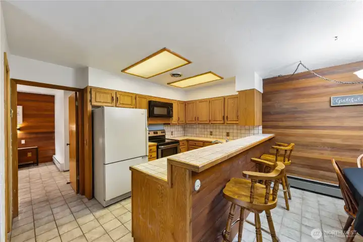 ADU full kitchen w/ eating bar