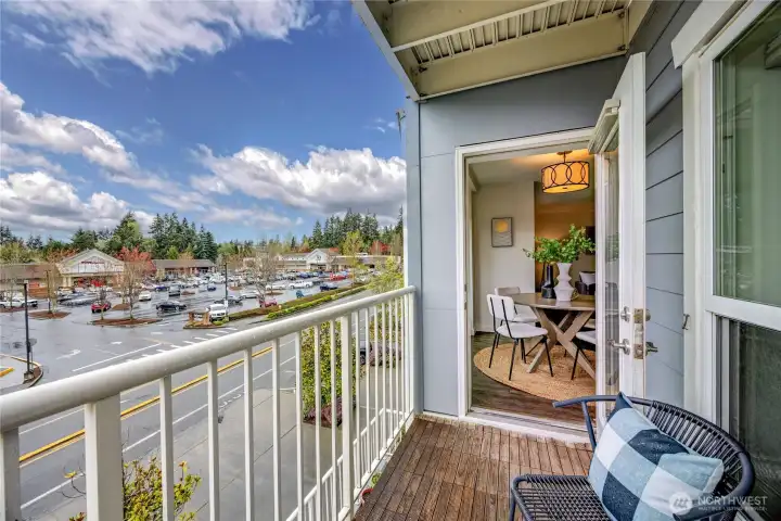 In the heart of it all! Close to shopping, library, pool, and highway access. But close the door and you have serene silence!