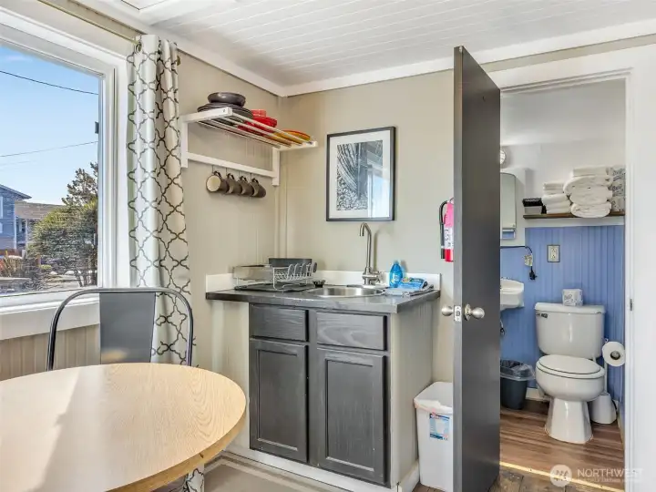 Updated bathroom with clean finishes in this Long Beach Washington beach home