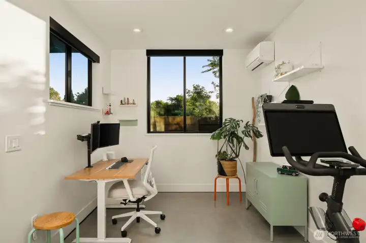 Office or 4th bedroom on main.