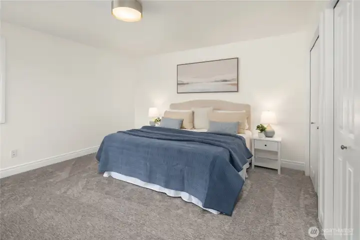 Second upstairs guest bedroom.