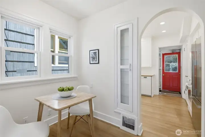 future kitchen expansion can utilize this nook and then open to the dining room to capture the mountain views whilst preparing meals.
