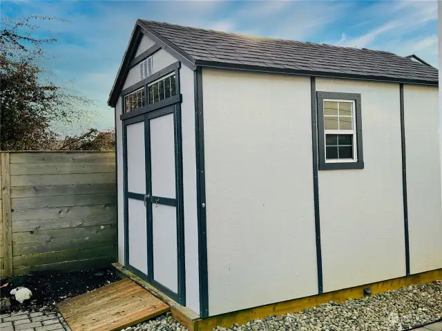 Side yard shed