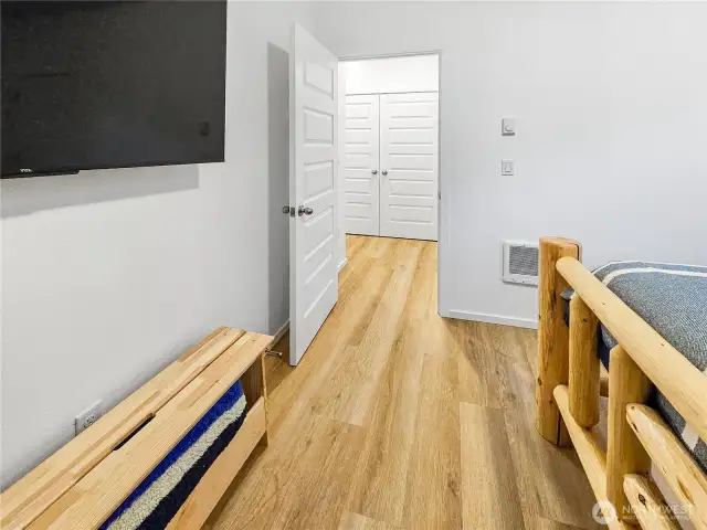 Bedroom - Main Floor