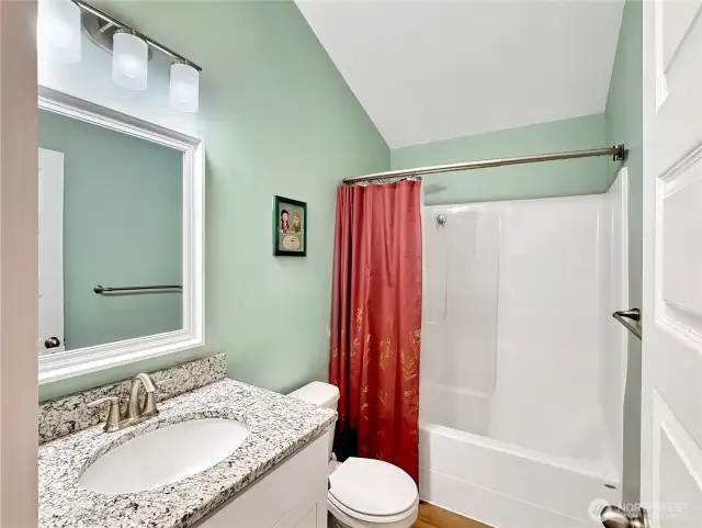 Bathroom - Main Floor