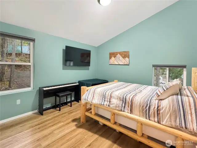 Bedroom - Upperfloor