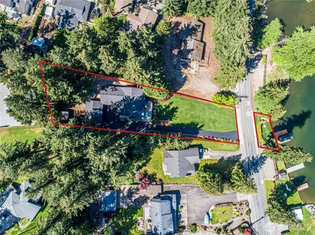 Approximate property lines - two parcels are included in this sale. You also get access to Lake Jane Estates amenities including a community pool and trout-stocked Lake Jane!