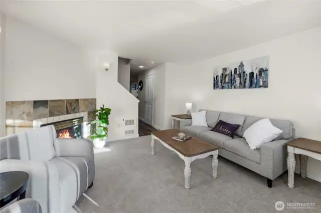 Living Room with fireplace