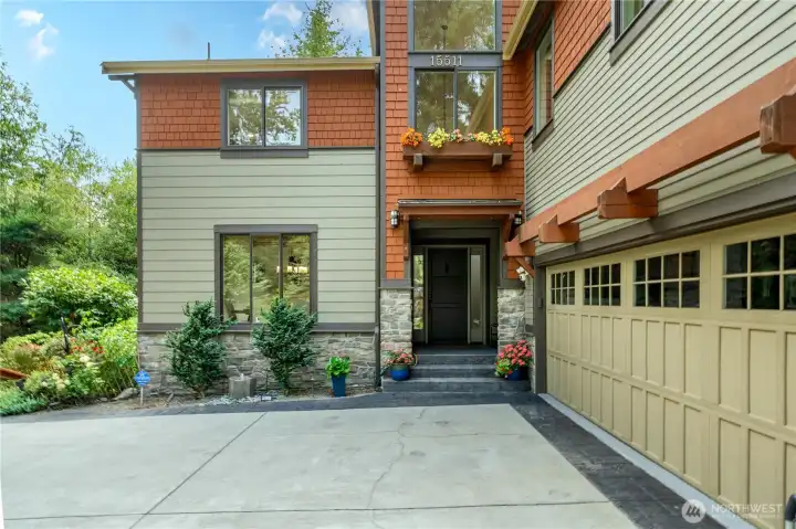 Minutes to I-90, shopping, dining, and top-rated Bellevue schools