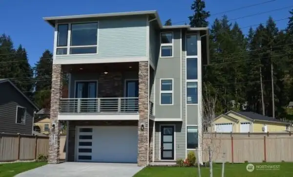 Example of the Braeburn floor to be located at 9513 38th Street E