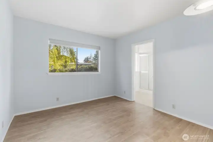 Downstairs 3rd bedroom looking from entry